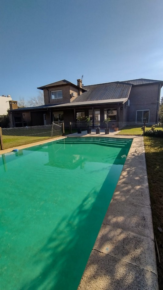 Country Golf - Gran Casa con piscina y cochera
